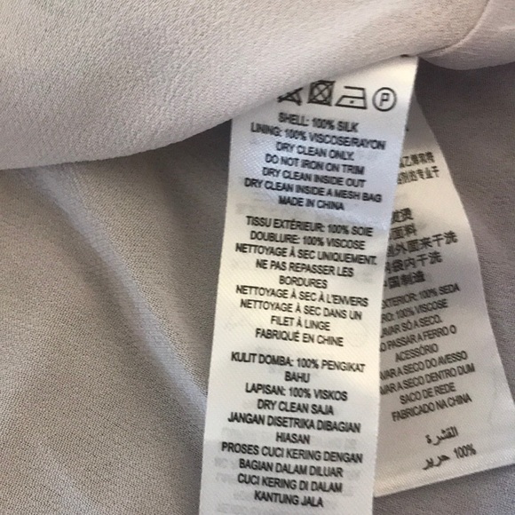 NWT French Connection silk skirt. Size 2 - Picture 4 of 7